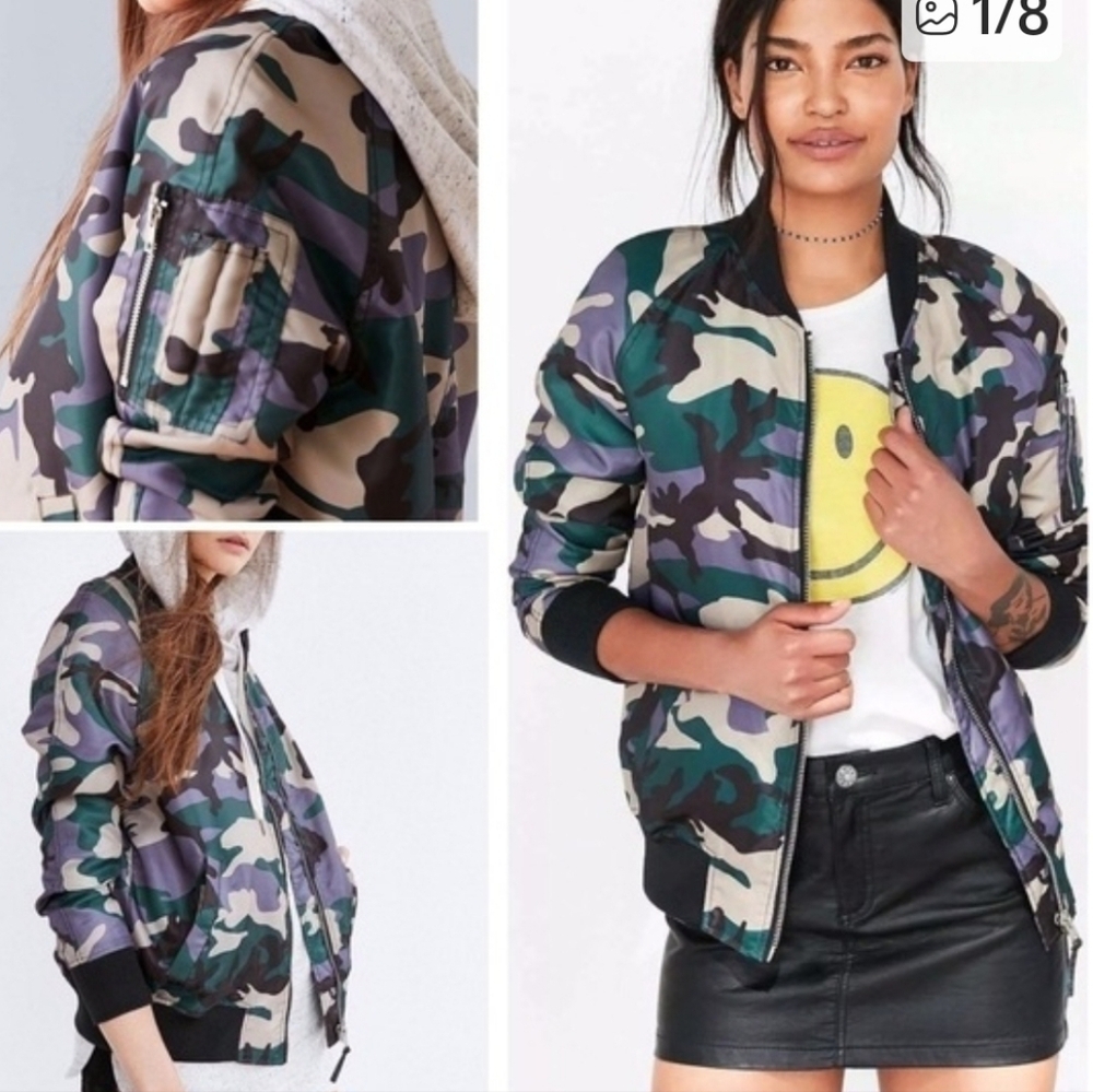 Silence + Noise Urban Outfitters Camo Bomber Jacket Oversize Zip Up Lined M Y2K - Picture 1 of 7